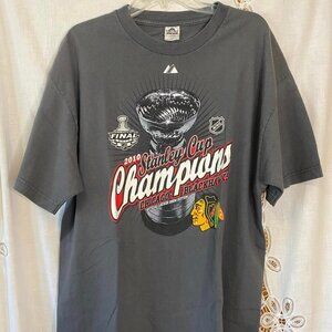 Vintage Men's Size XL Hawks 2010 Stanley Championship Gray Tee